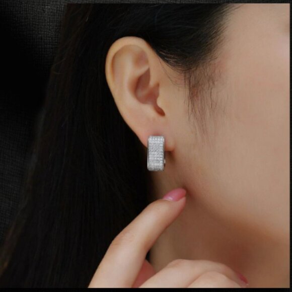 Square Hoop Earrings for Women Zirconia Earrings Dainty Jewelry for Women - Picture 4 of 5